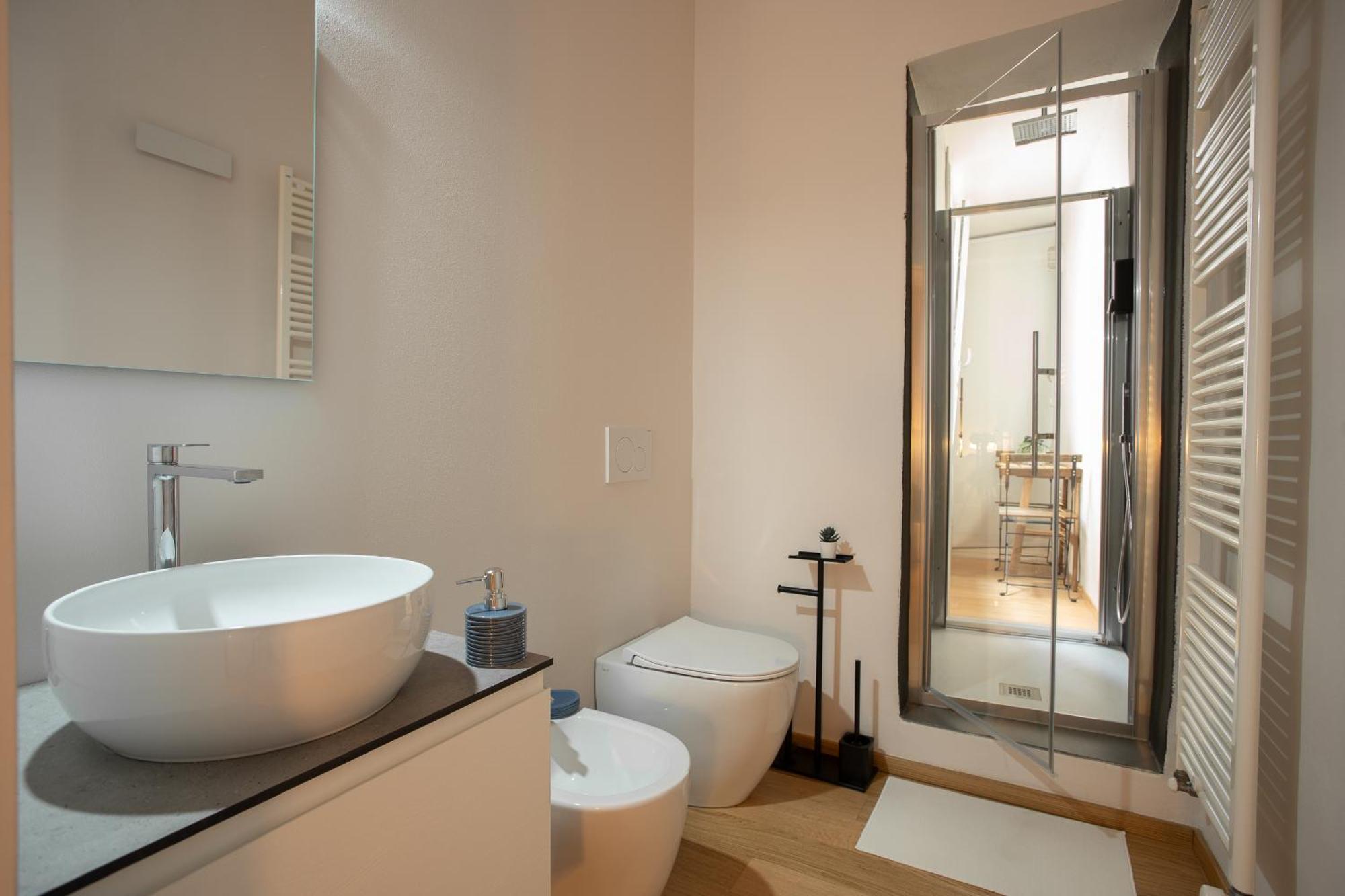 Freedom Suites Парма Экстерьер фото